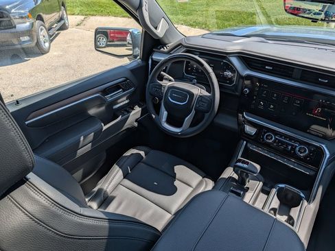New 2026 GMC Sierra 1500 Denali AWD/4WD image 9