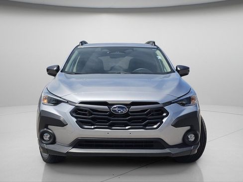 Used 2025 Subaru Crosstrek 2.5i Premium AWD/4WD image 3