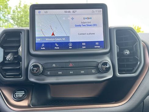 Used 2023 Ford Bronco Sport Outer Banks w/ Tech Package AWD/4WD image 11