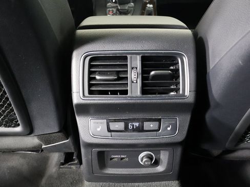 Used 2019 Audi Q5 2.0T Premium Plus w/ Premium Plus Package image 24