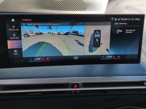 Used 2022 BMW iX xDrive50 w/ Premium Package image 25