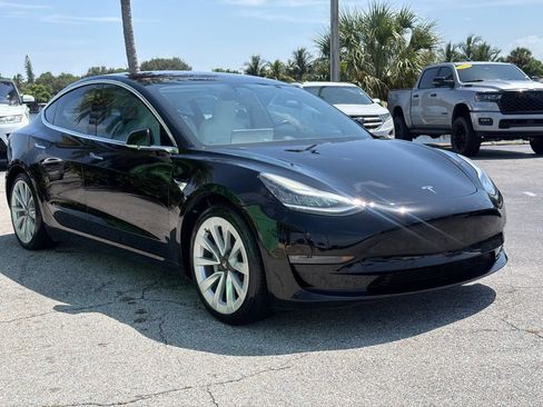 Used 2018 Tesla Model 3 Long Range AWD/4WD image 7