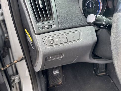 Used 2013 Hyundai Sonata SE w/ Navigation & Sunroof Pkg image 14