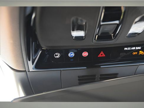 New 2026 Cadillac Optiq Luxury 1 w/ LPO, Floor Liner Package AWD/4WD image 33