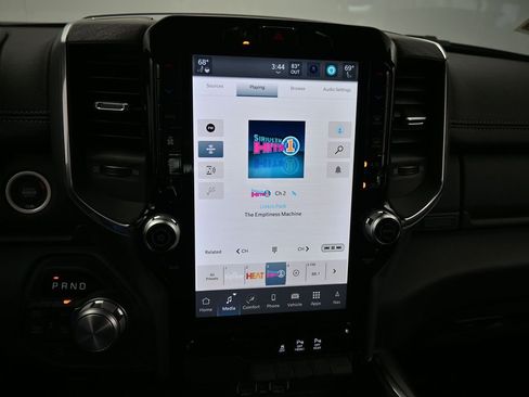 Used 2025 RAM 1500 Laramie image 23