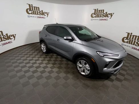 Used 2026 Buick Encore GX Preferred AWD/4WD image 2