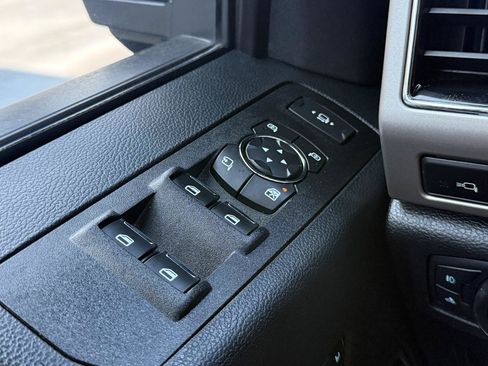 Used 2020 Ford F450 Lariat w/ Lariat Ultimate Package AWD/4WD image 20