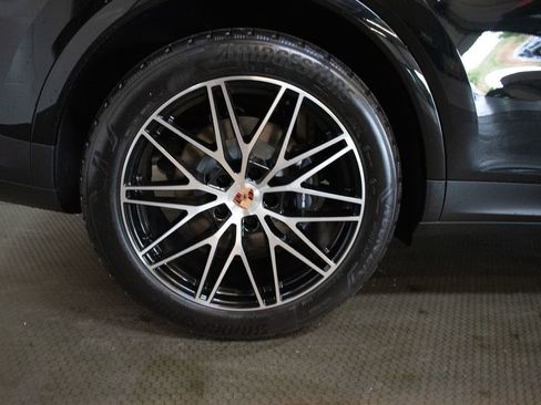 New 2026 Porsche Cayenne AWD/4WD image 24