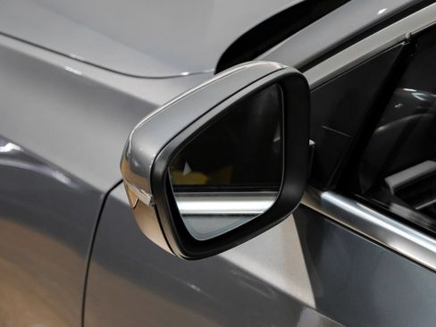 Used 2026 BMW 330i Sedan RWD image 44