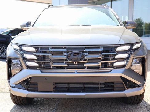 New 2026 Hyundai Tucson Limited image 8