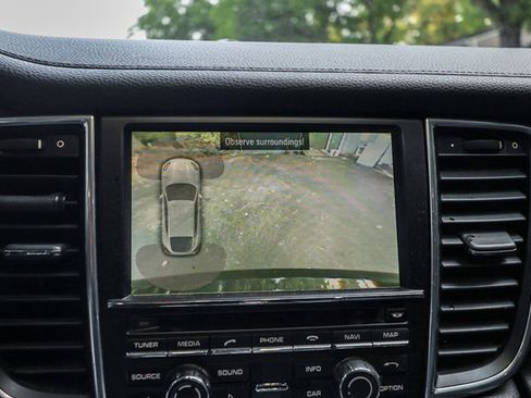 Used 2011 Porsche Panamera 4 AWD/4WD image 34