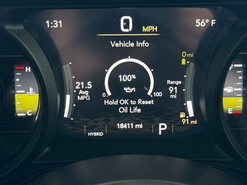 Used 2025 Jeep Wrangler Unlimited Sahara w/ Safety Group image 30