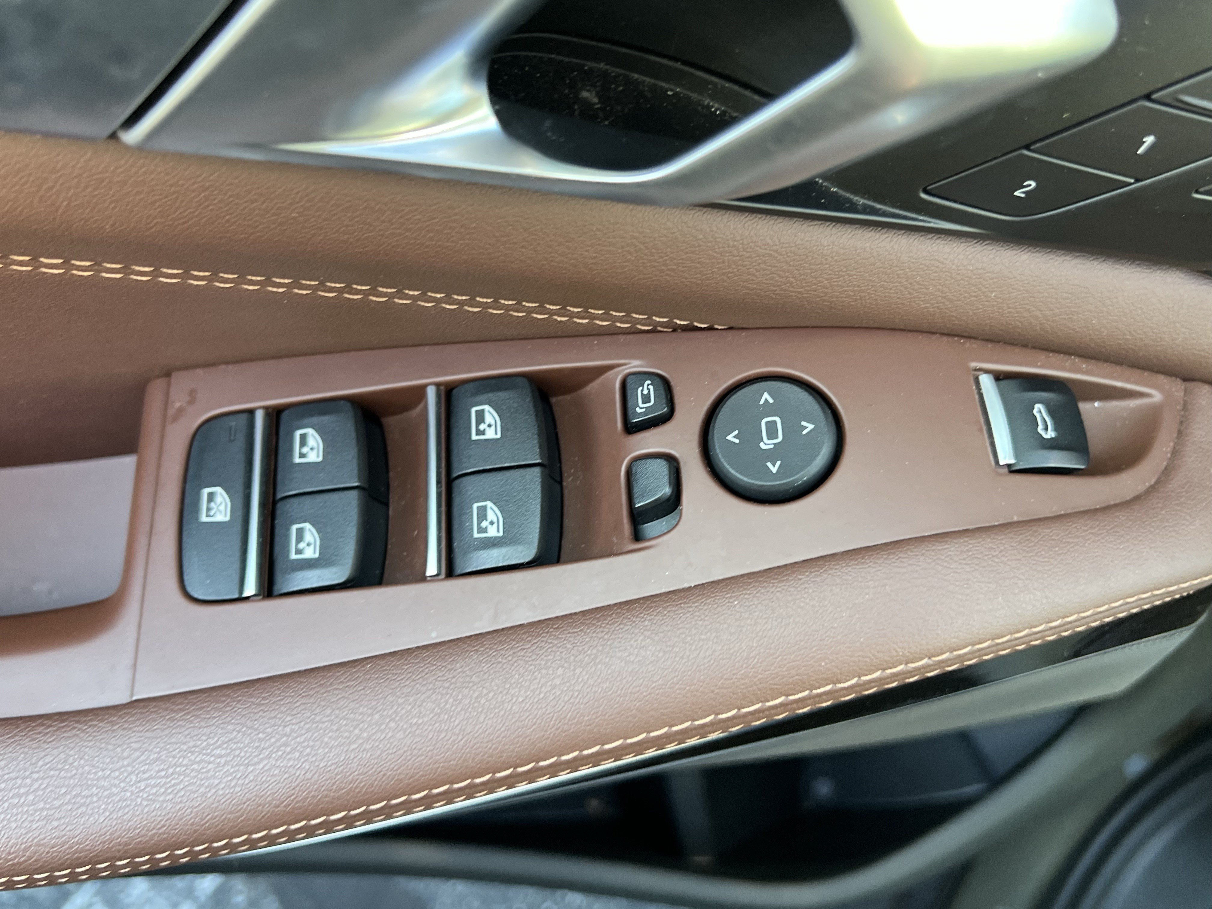 Certified 2024 BMW X5 xDrive40i w/ Premium Package AWD/4WD image 15