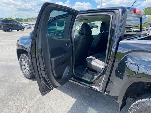 Used 2022 GMC Canyon AT4 AWD/4WD image 27