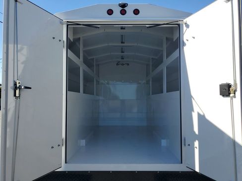 New 2025 Chevrolet Express 3500 w/ Power Convenience Package image 31