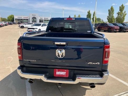 Used 2021 RAM 1500 Laramie AWD/4WD image 7