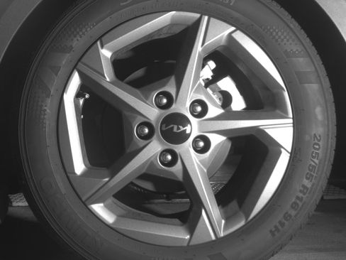 Used 2025 Kia K4 LXS image 14