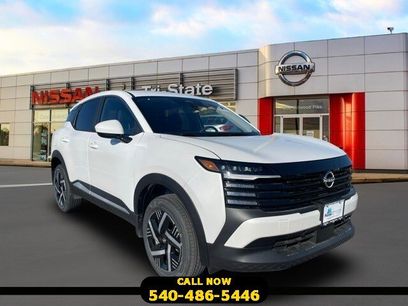 New 2025 Nissan Kicks SV