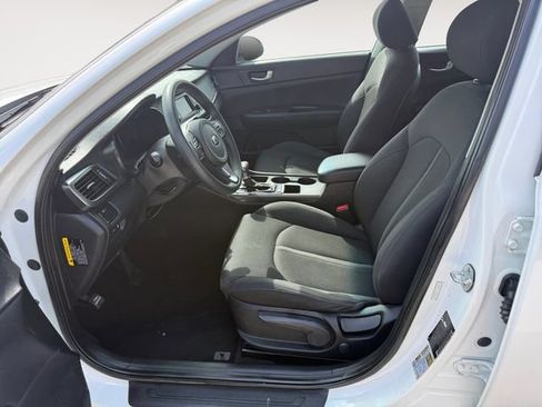 Used 2016 Kia Optima LX FWD image 9