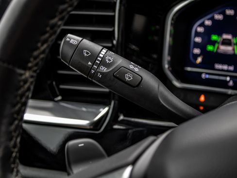 Used 2023 Chevrolet Silverado 1500 RST image 30