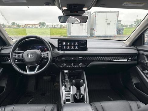 Used 2023 Honda Accord Touring image 18