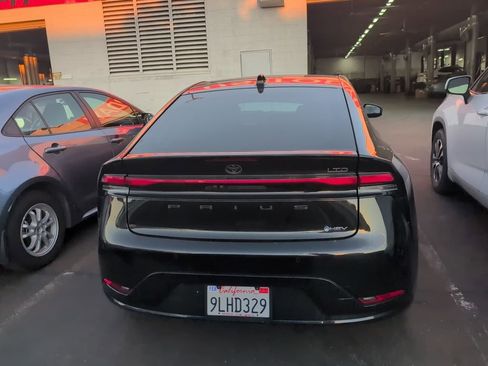 Used 2024 Toyota Prius Limited image 5