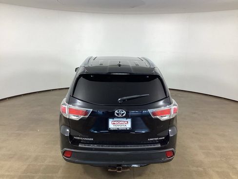 Used 2016 Toyota Highlander Limited Platinum AWD/4WD image 7
