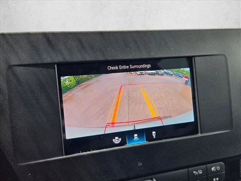 Used 2024 Mercedes-Benz Sprinter 2500 image 13