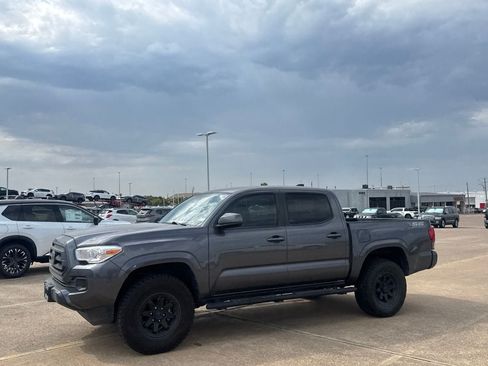 Used 2023 Toyota Tacoma SR w/ SR Convenience Package RWD image 13