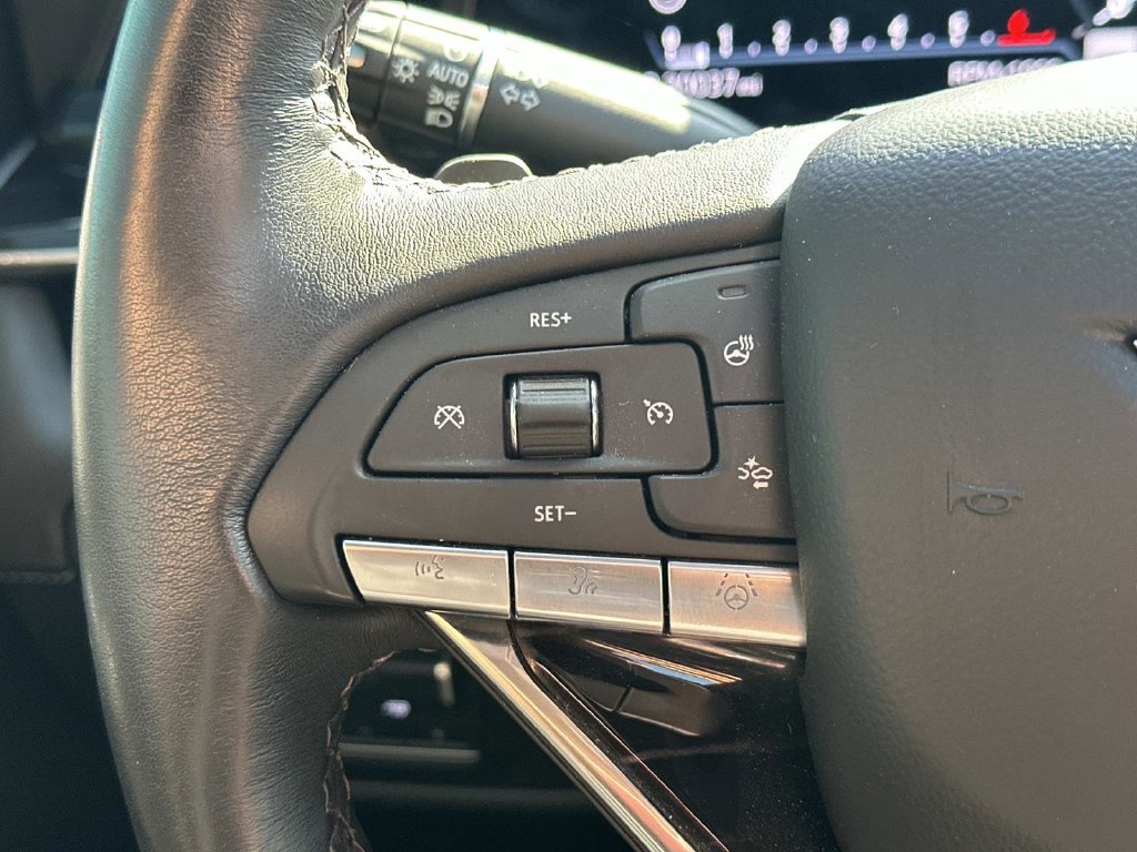 Used 2023 Cadillac Escalade Sport w/ LPO, ONYX Package AWD/4WD image 24