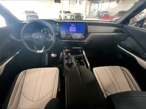New 2026 Lexus TX 500h AWD image 5