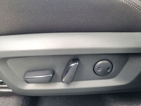 New 2026 Nissan Rogue SV AWD/4WD image 15