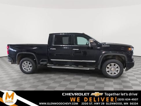 Used 2024 Chevrolet Silverado 3500 High Country w/ High Country Premium Package AWD/4WD image 1