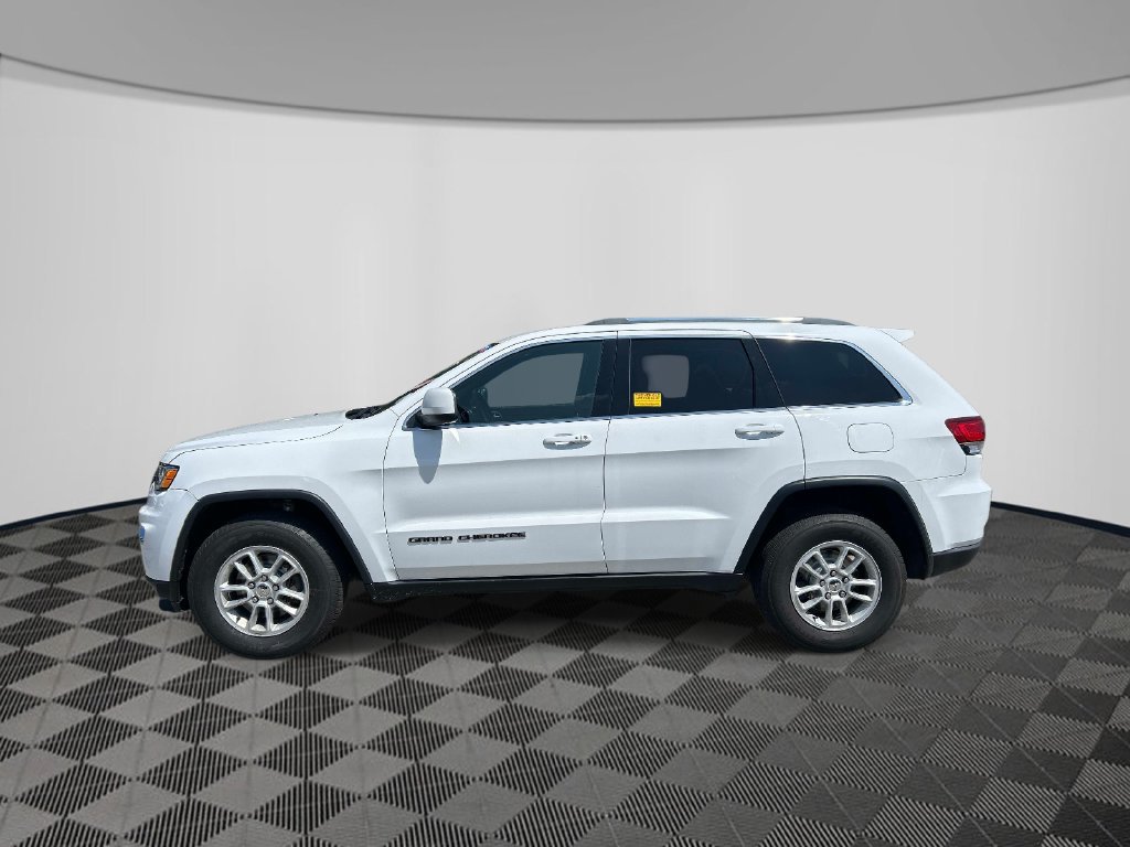Certified 2020 Jeep Grand Cherokee Laredo AWD/4WD image 2