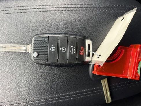 Used 2015 Kia Sportage LX image 31