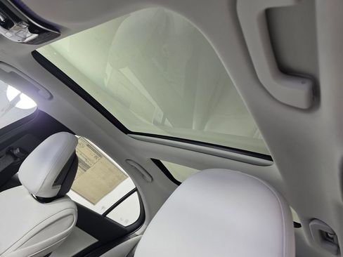 New 2026 Mercedes-Benz C 300 Sedan image 9