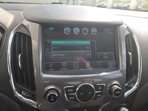 Used 2017 Chevrolet Cruze LT w/ Sun And Sound Package image 14