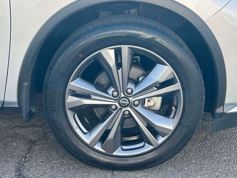 Used 2023 Nissan Murano Platinum w/ Cargo Package image 6