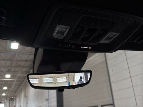 Used 2023 Chevrolet Silverado 1500 ZR2 w/ Technology Package image 41