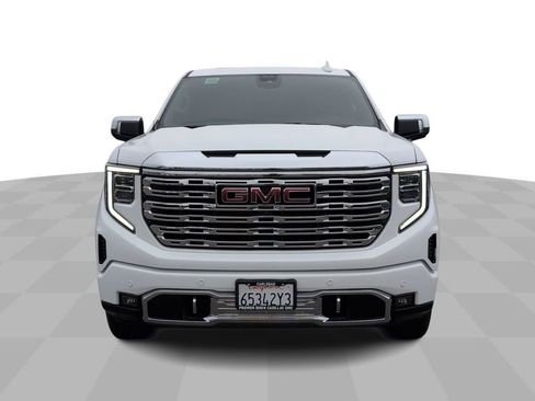 Certified 2024 GMC Sierra 1500 Denali w/ Technology Package AWD/4WD image 4