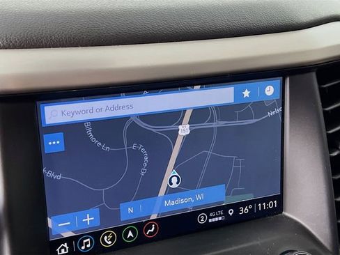 Certified 2021 GMC Acadia Denali w/ Trailering Package image 12