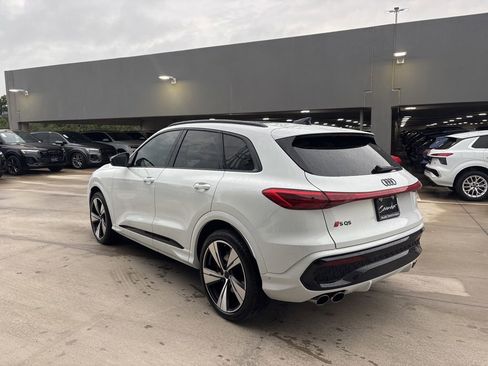New 2026 Audi SQ5 Premium Plus AWD/4WD image 8