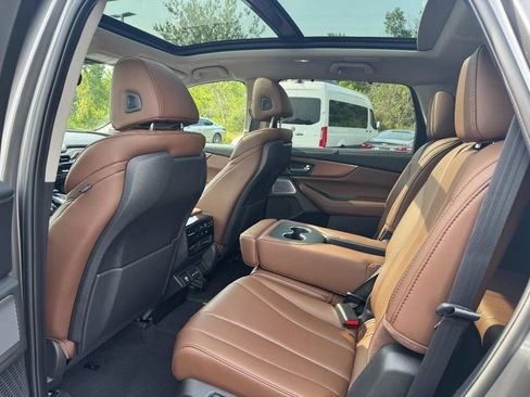 Certified 2026 Acura MDX w/ Technology Package AWD/4WD image 13