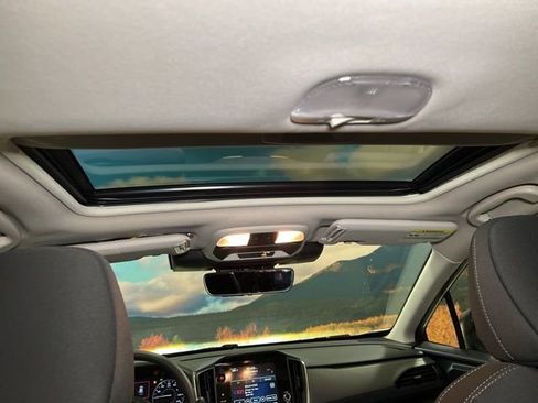 Certified 2025 Subaru Crosstrek 2.0i Premium image 46