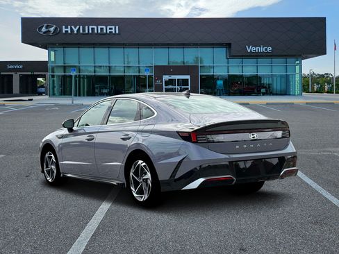 New 2026 Hyundai Sonata SEL FWD image 24