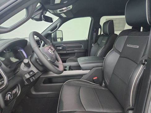 New 2026 RAM 2500 Laramie w/ Night Edition AWD/4WD image 18