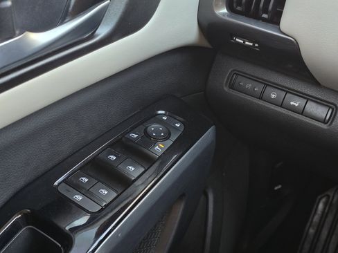 Used 2022 Nissan Pathfinder SL w/ SL Premium Package image 23