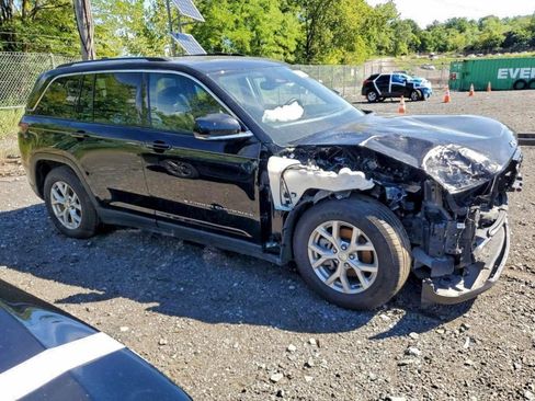 Used 2023 Jeep Grand Cherokee Limited image 1