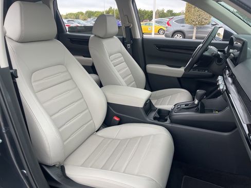 Used 2025 Honda CR-V EX-L image 29
