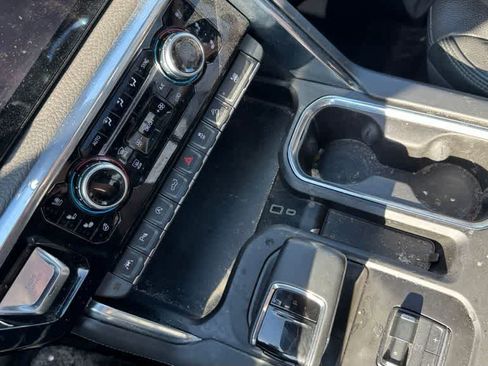 Used 2024 GMC Sierra 1500 Denali AWD/4WD image 24